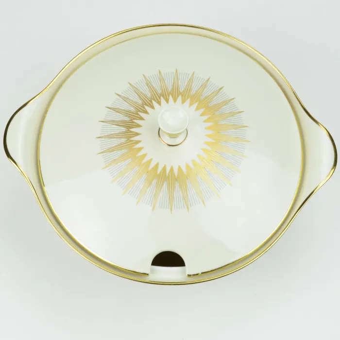 Seltmann Weiden Bavaria - Isolde (Gold Trim) - Lidded Tureen