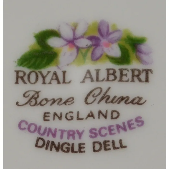 Royal Albert - Country Scenes Collection - Dingle Dell - Footed Teacup & Saucer