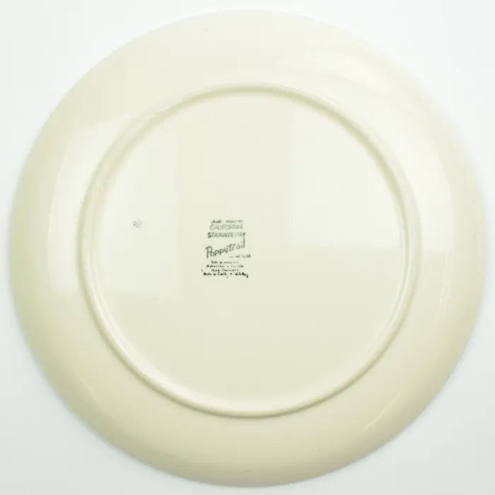 Poppytrail by Metlox - California Strawberry Pattern - Dinner Plate