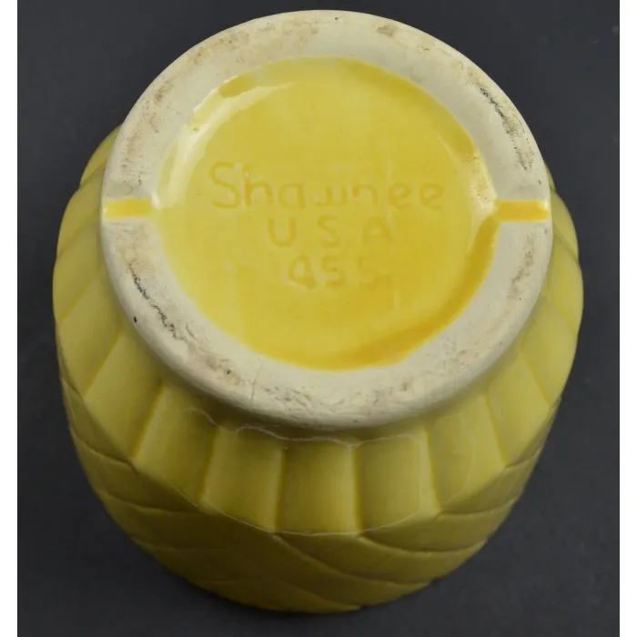 Shawnee Pottery Diamond Pattern Yellow Planter #455 - 4" Tall