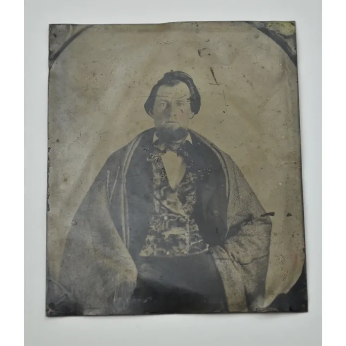 Antique Tintype & Daguerreotype Picture - Man In Cape