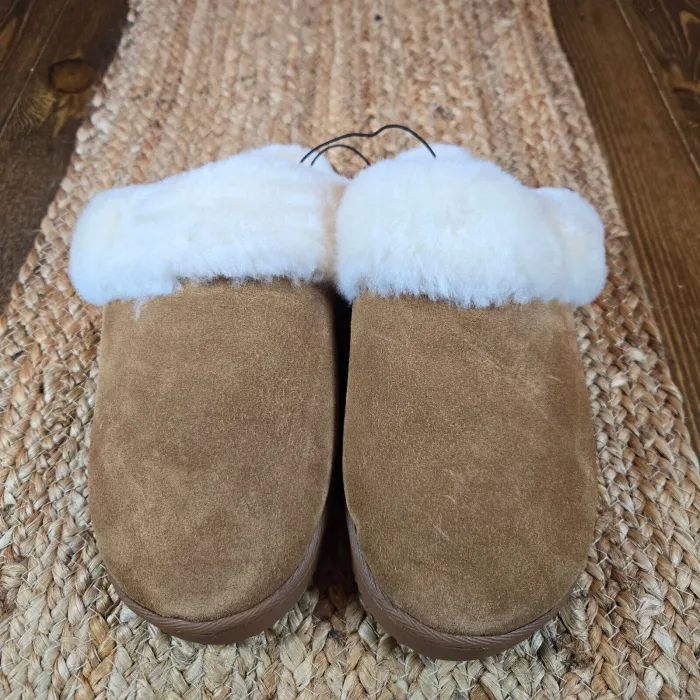 Dearfoams Women's Shearling Scuff Slippers Chestnut 11