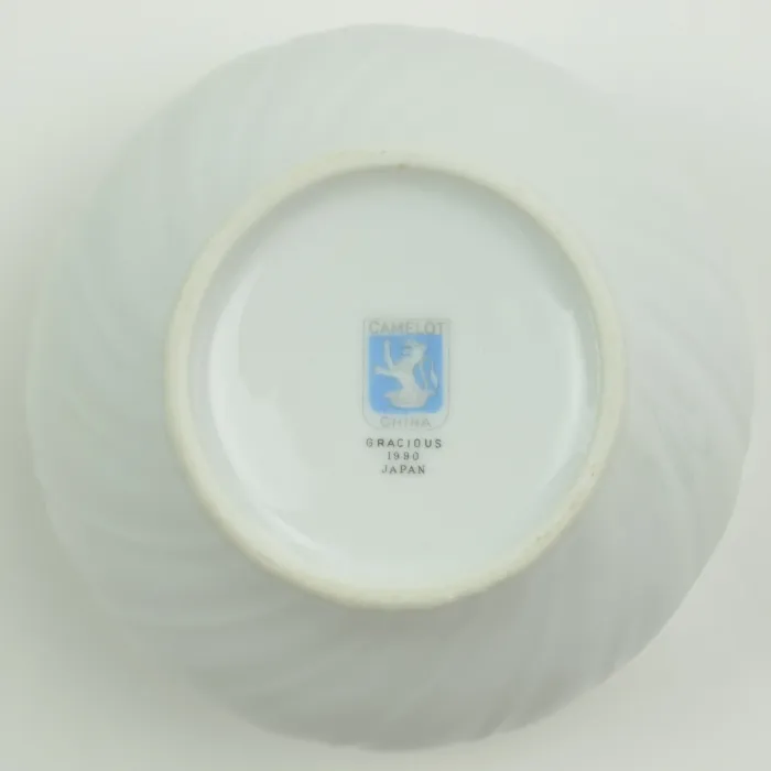 Camelot China - Gracious Pattern - Lidded Sugar Bowl