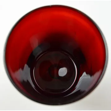 Cris D'Arques - Cavalier Ruby Pattern - Water Goblet
