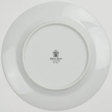Treasure Chest - Lenore Pattern - Bread Plate